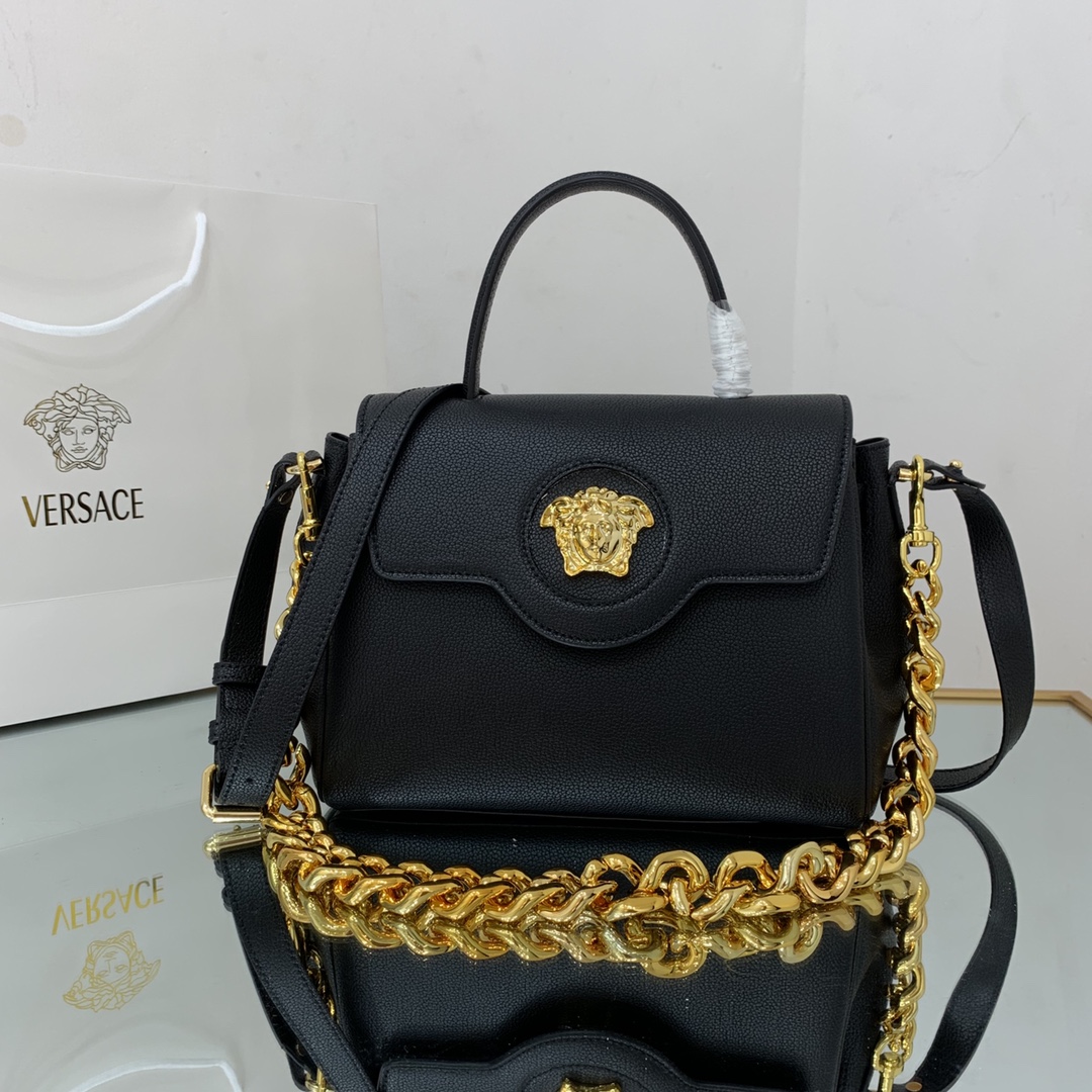 Versace_LaMedusa_2021_Me